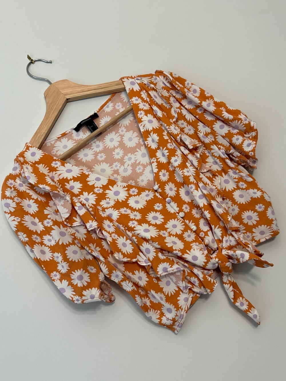 Forever 21 Orange Floral Tie-Front Crop Top – Size L
